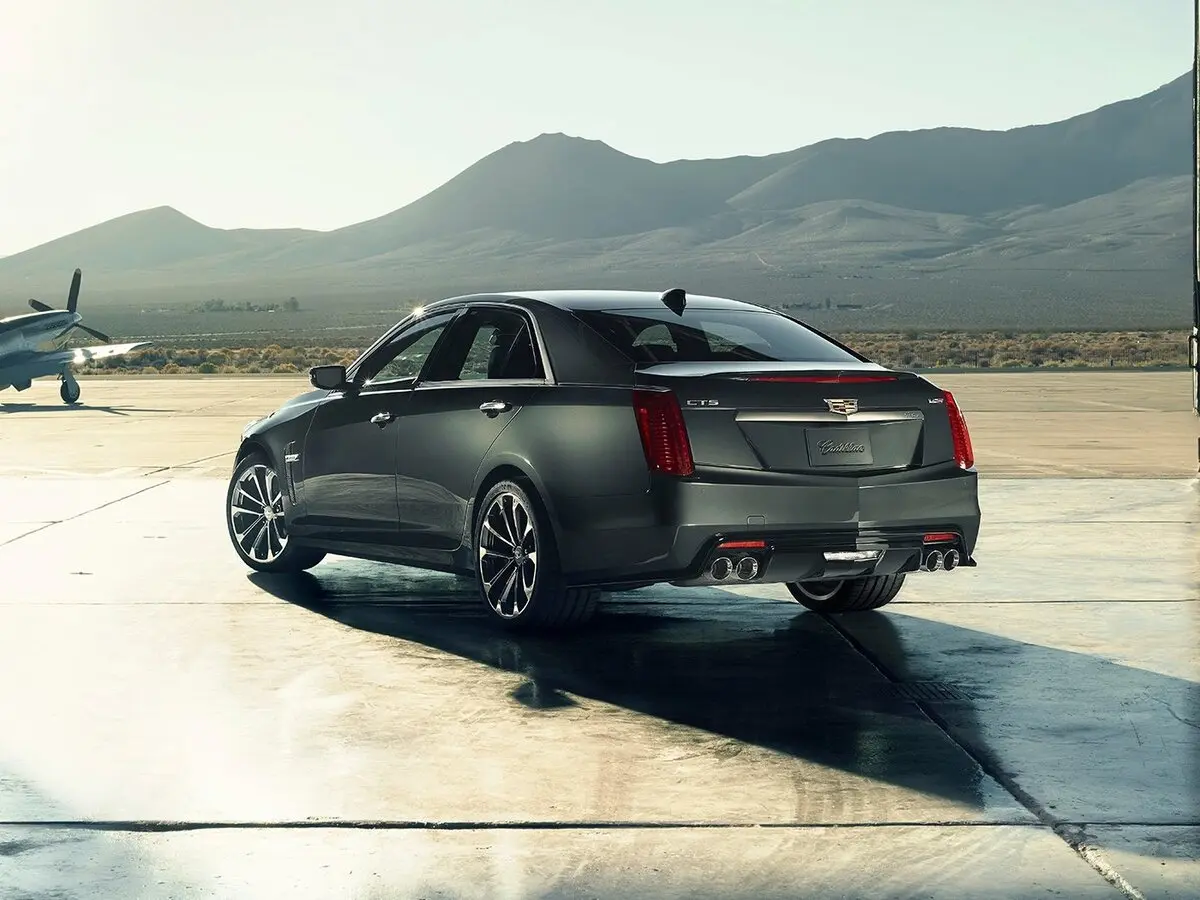 Cadillac CTS-V III Седан — сүрөт 5