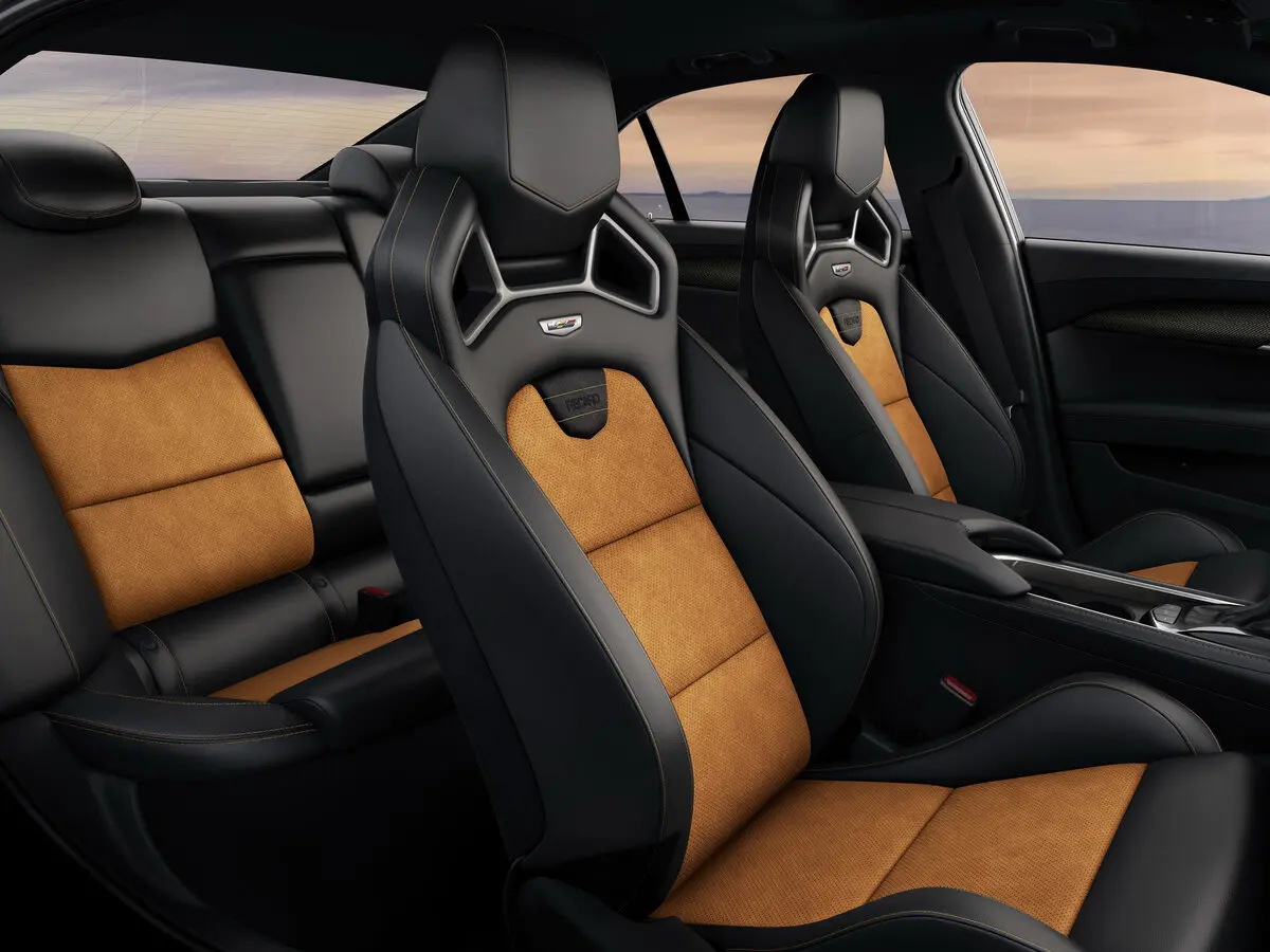 Cadillac ATS-V 2015 – 2019 Седан — сүрөт 6