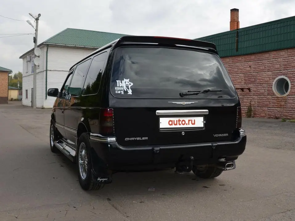 Chrysler Voyager II Минивэн Grand — сүрөт 4