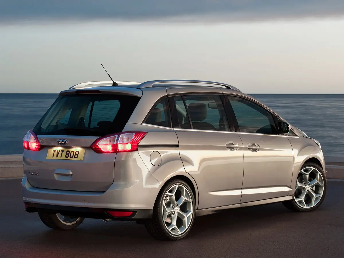 Ford C-MAX II Компактвэн Grand — photo 4