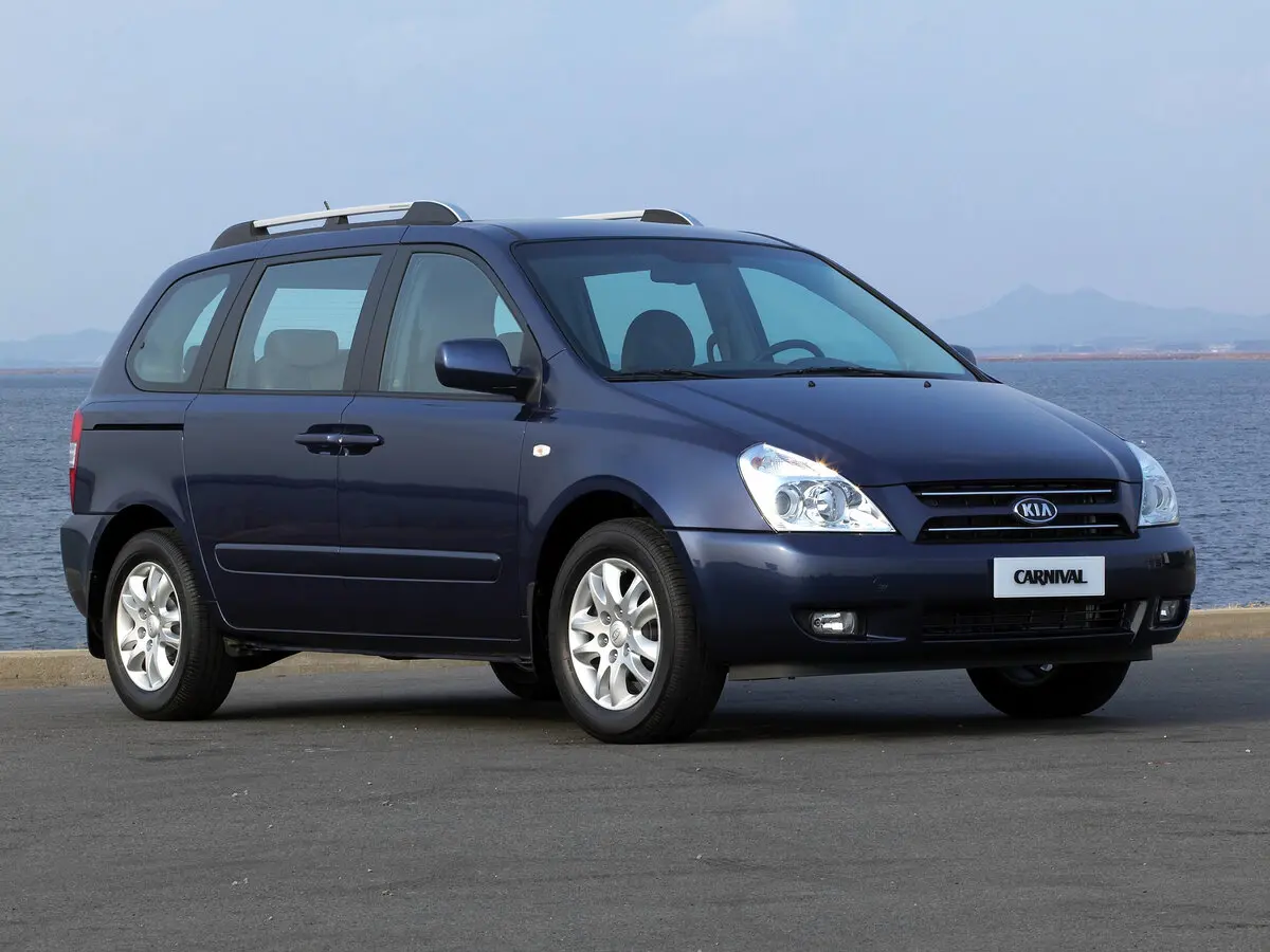 Kia Carnival II Минивэн Grand