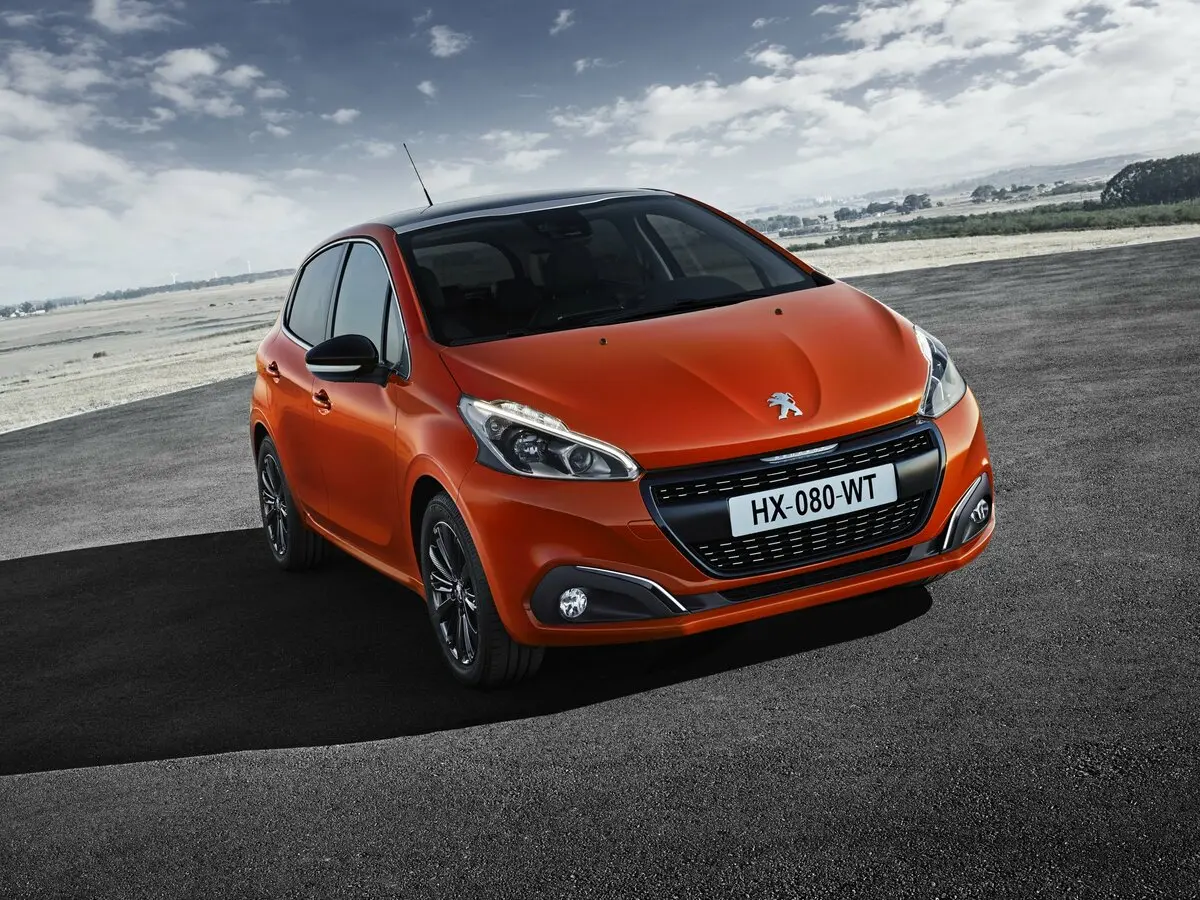 Peugeot 208 I Рестайлинг Хэтчбек 5 дв. — сүрөт 3