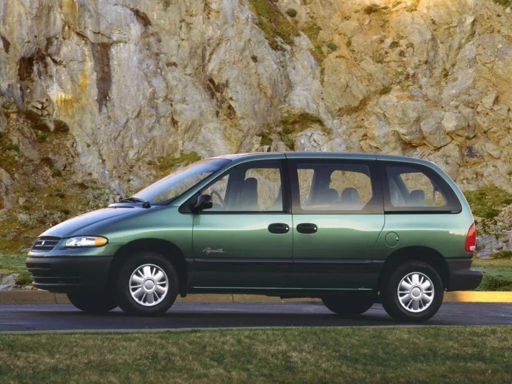 Plymouth Voyager III Минивэн — сүрөт 2