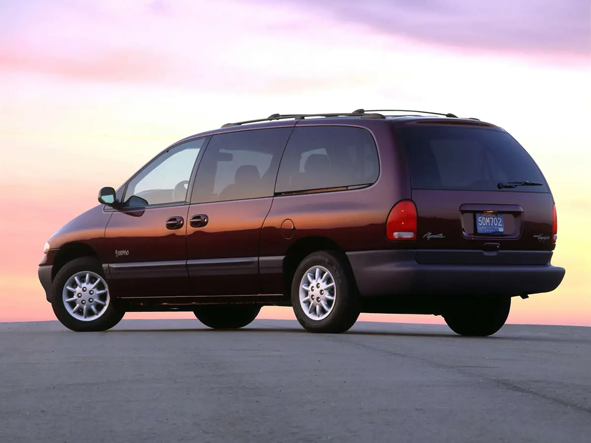 Plymouth Voyager III Минивэн — сүрөт 4