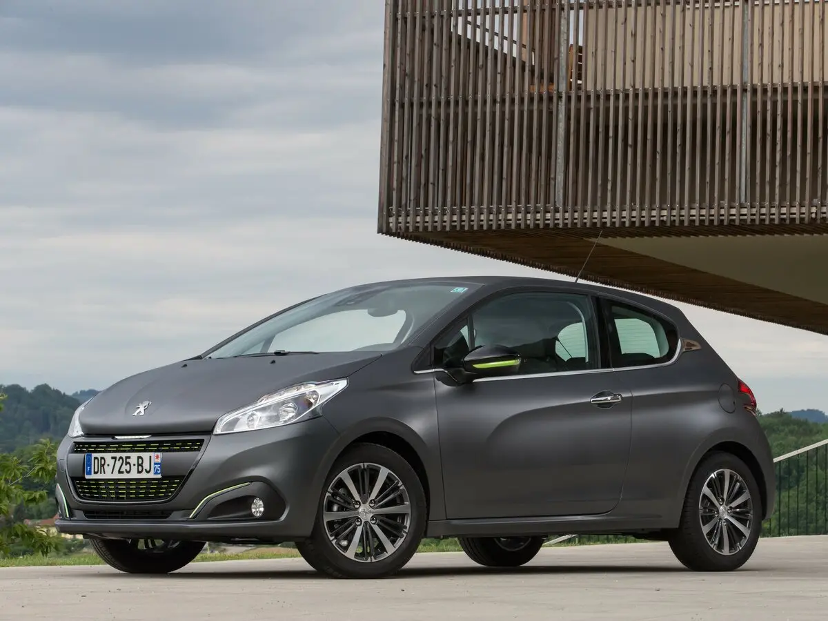 Peugeot 208 I Рестайлинг Хэтчбек 3 дв.
