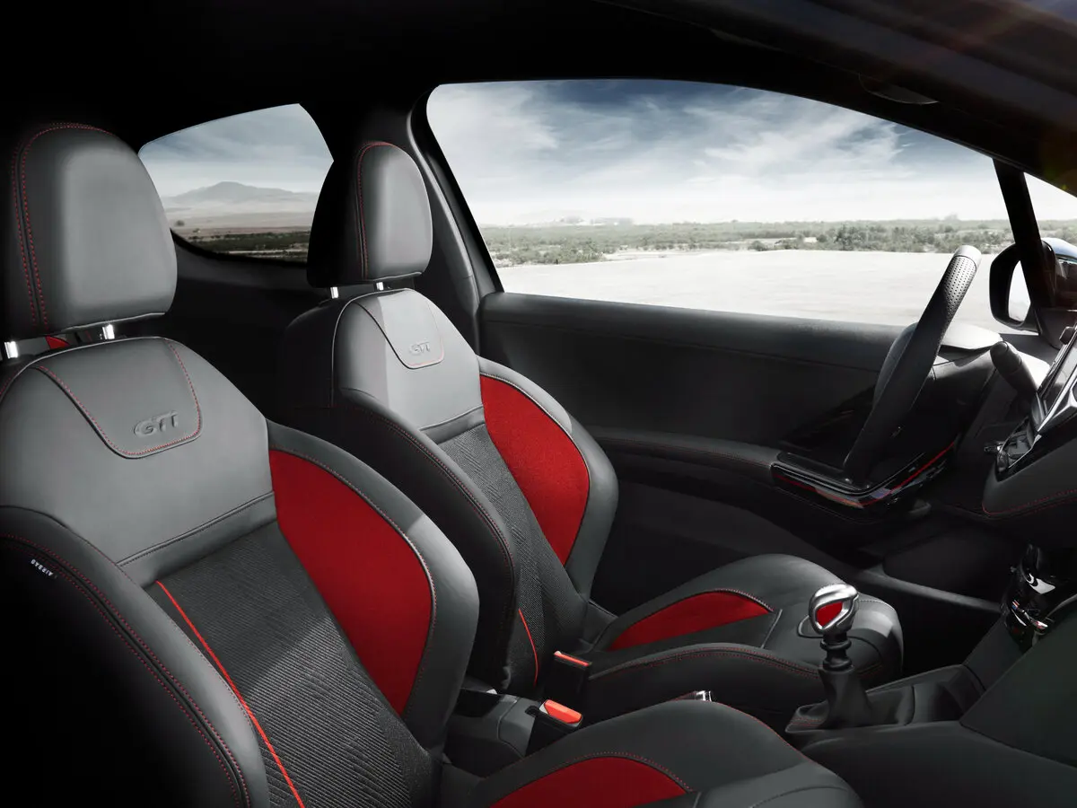 Peugeot 208 GTi I Рестайлинг Хэтчбек 3 дв. — photo 6