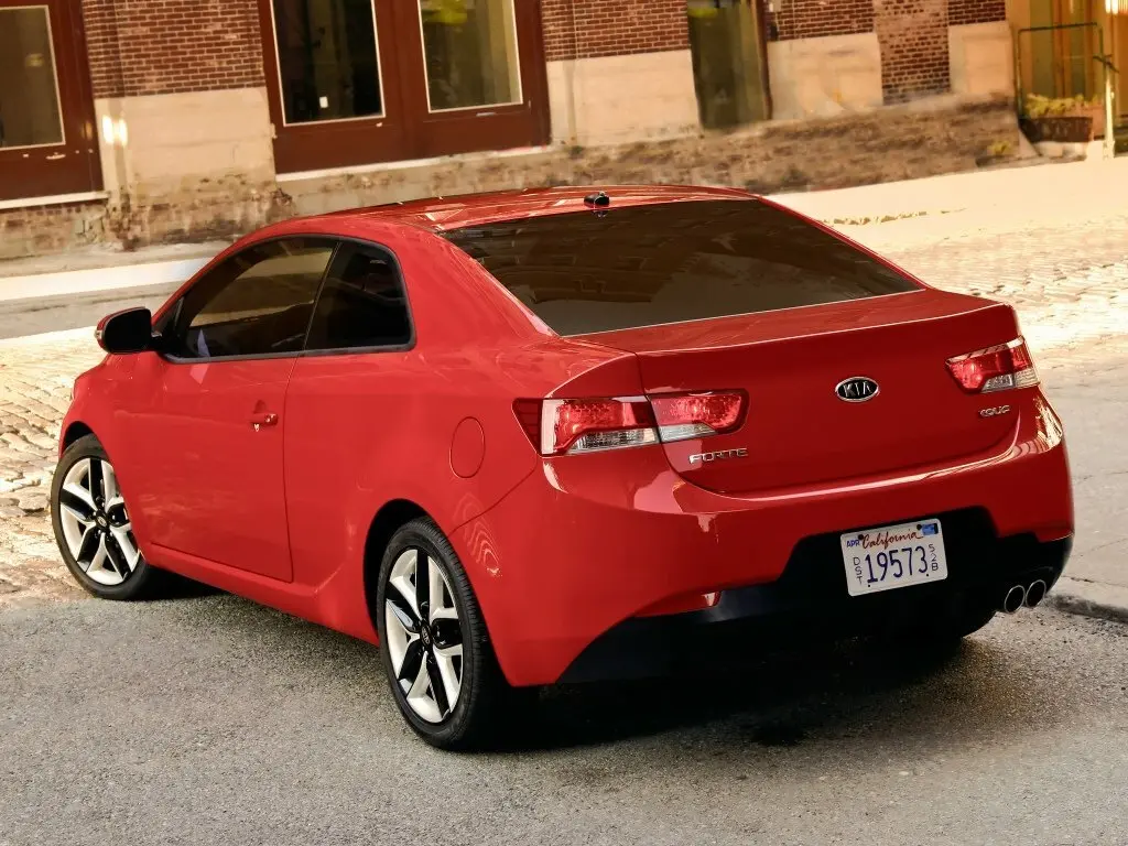Kia Forte I Купе — сүрөт 3
