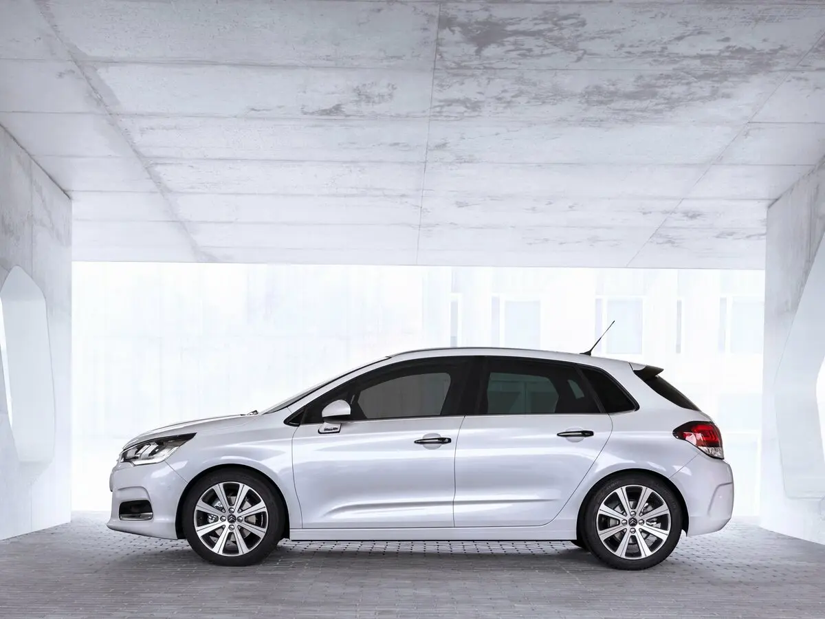 Citroen C4 II Рестайлинг Хэтчбек 5 дв. — сүрөт 2