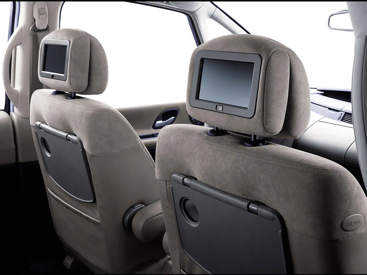 Renault Espace IV Минивэн Grand — фото 12