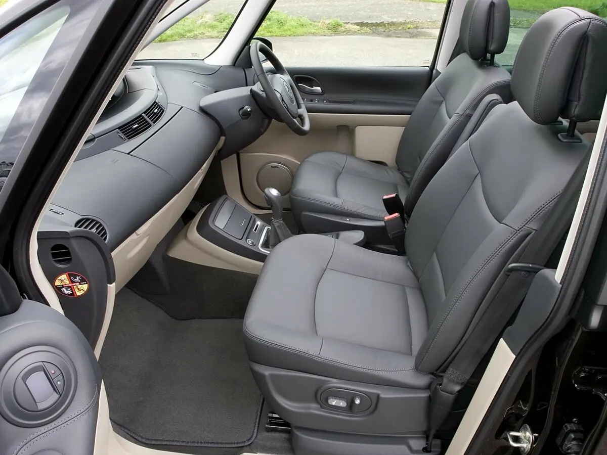 Renault Espace IV Рестайлинг Минивэн Grand — фото 7