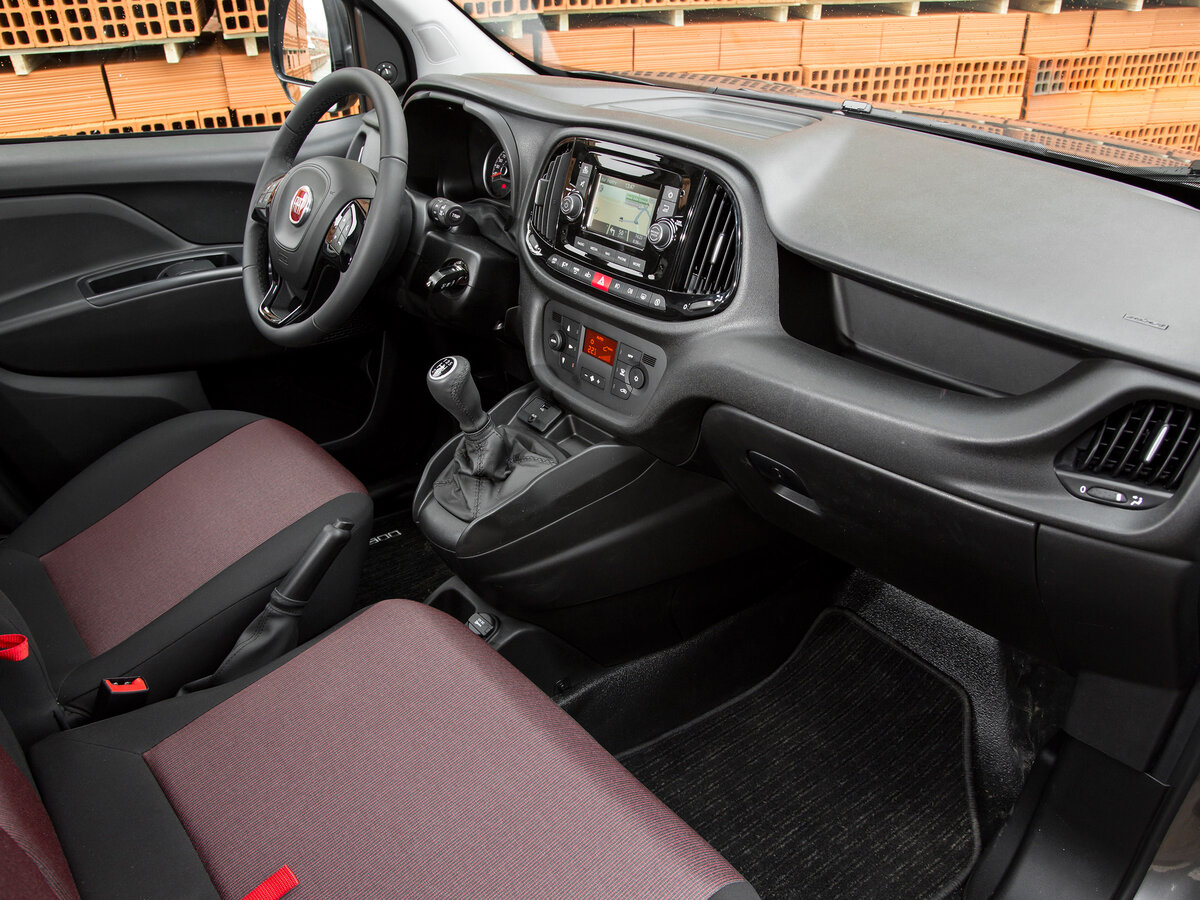 Fiat Doblo II Рестайлинг Фургон — фото 7
