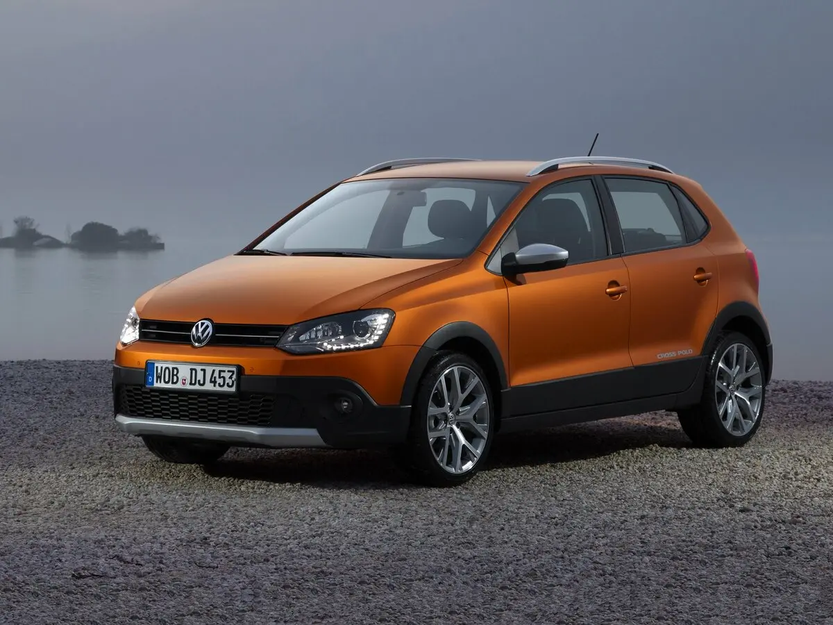 Volkswagen Polo V Рестайлинг Хэтчбек 5 дв. Cross