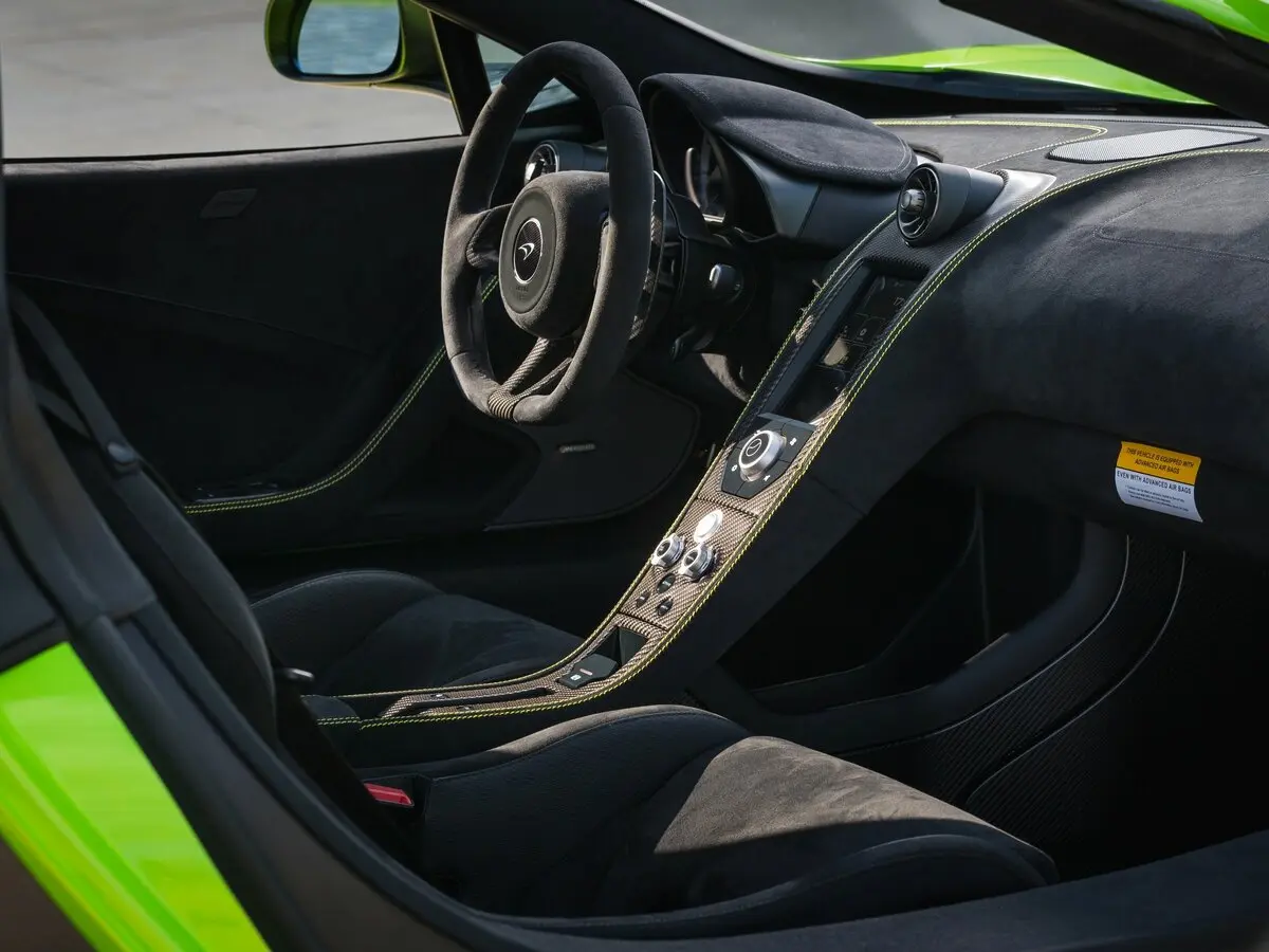 McLaren 675LT 2015 – 2017 Купе — photo 6
