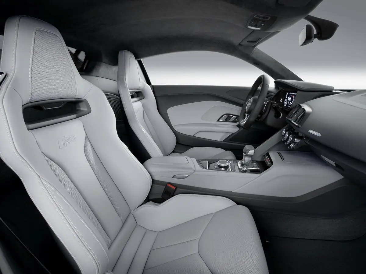Audi R8 II (4S) Купе — сүрөт 7