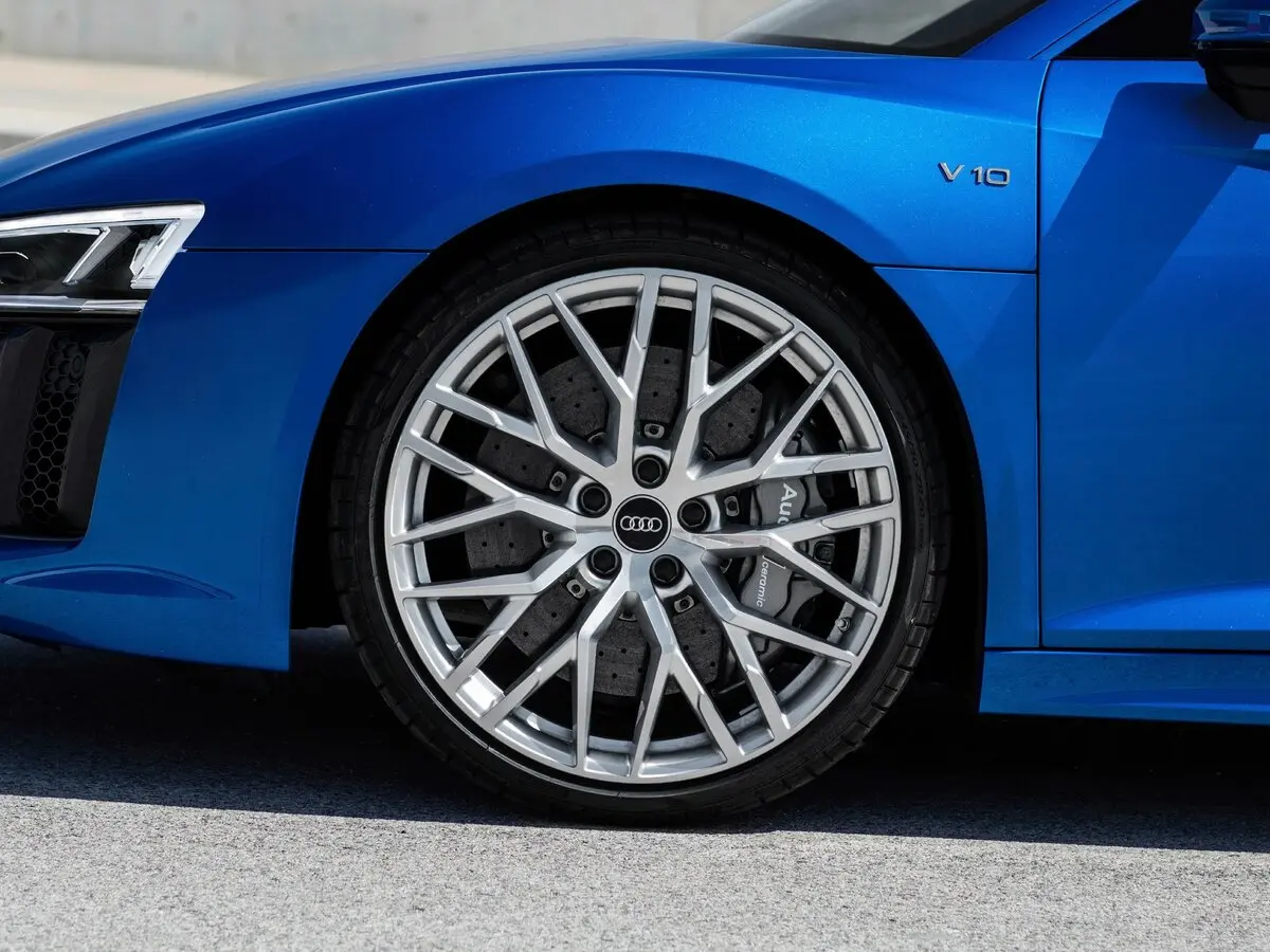 Audi R8 II (4S) Купе — сүрөт 17