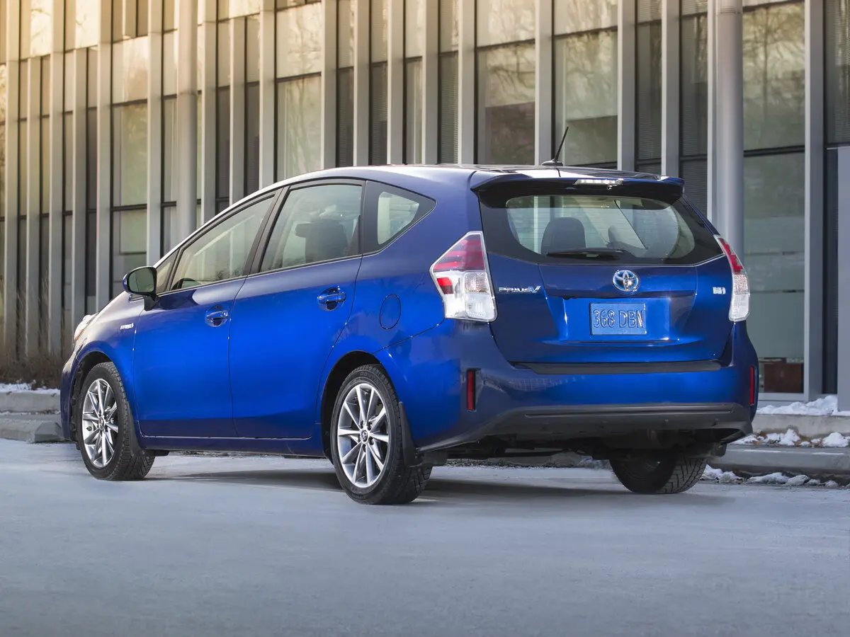 Toyota Prius v (+) I Рестайлинг (ZVW40/41) Универсал 5 дв. — фото 5