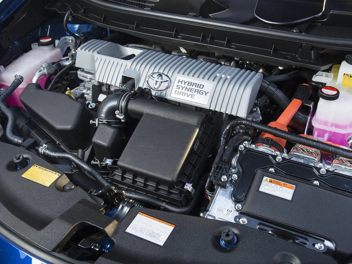 Toyota Prius v (+) I Рестайлинг (ZVW40/41) Универсал 5 дв. — фото 14