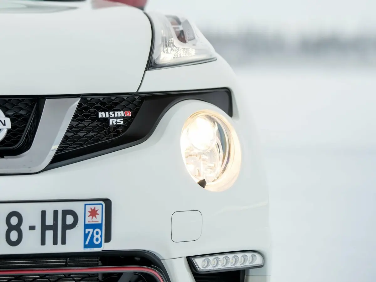 Nissan Juke Nismo I Рестайлинг Внедорожник 5 дв. RS — сүрөт 14