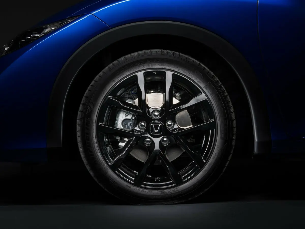 Honda Civic IX Рестайлинг Хэтчбек 5 дв. — фото 12