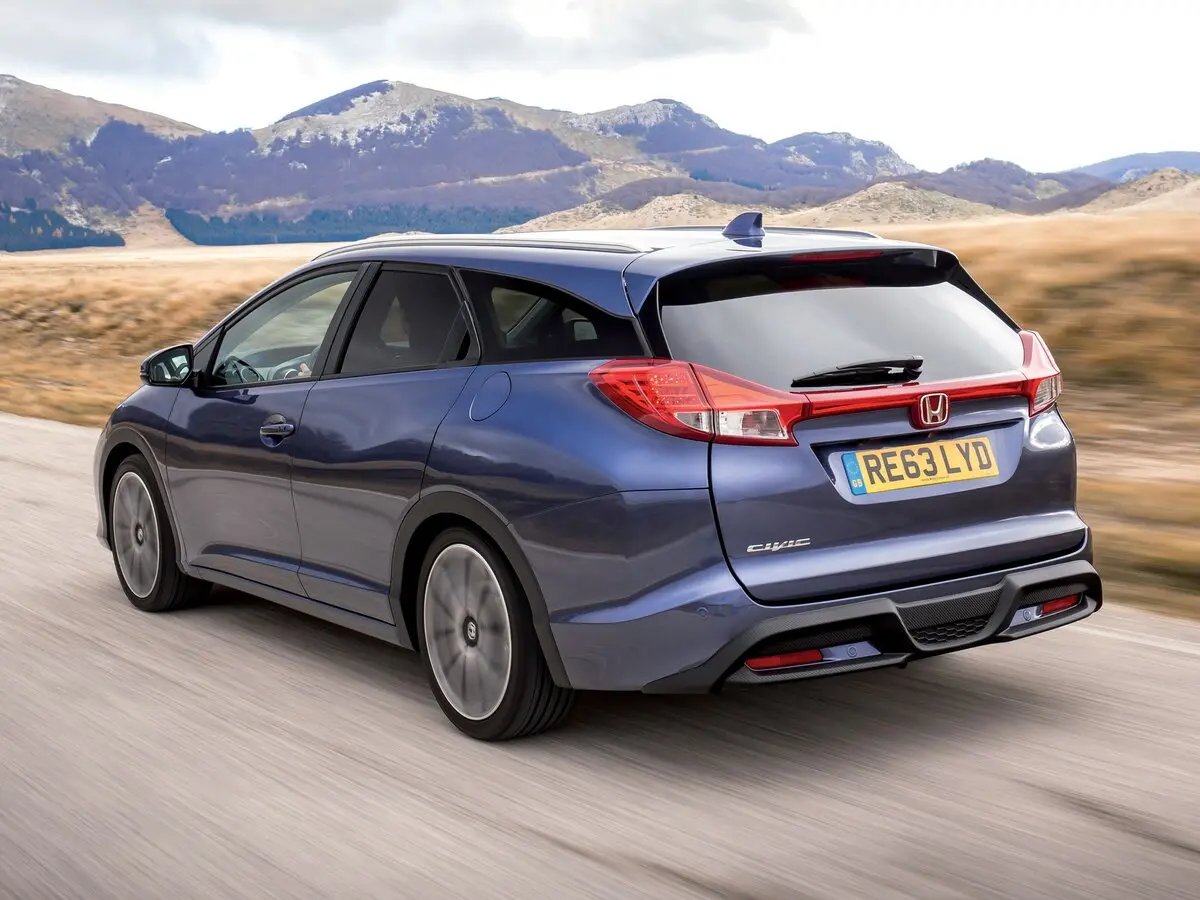 Honda Civic IX Рестайлинг Универсал 5 дв. — фото 5