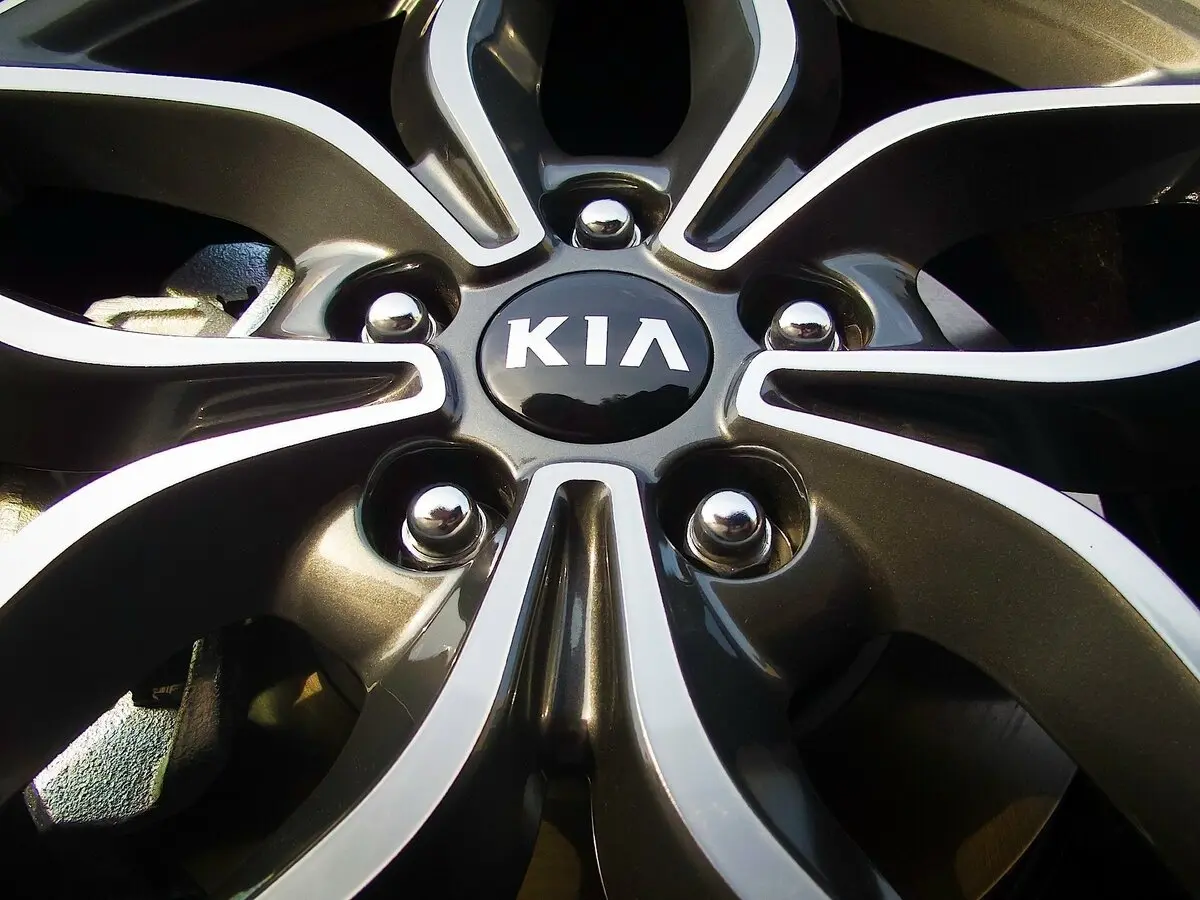 Kia Forte II Хэтчбек 5 дв. — сүрөт 14