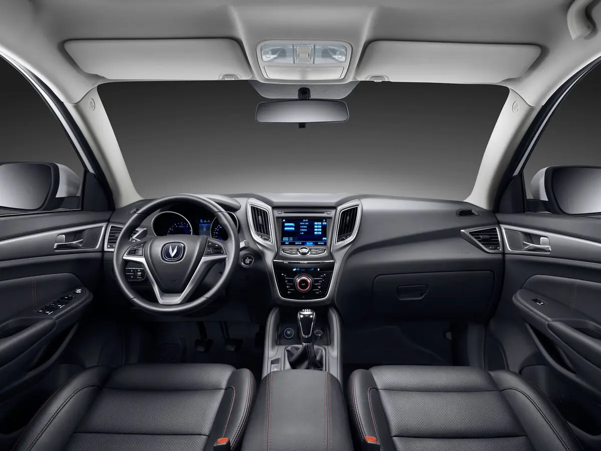 Changan CS75 I Внедорожник 5 дв. — сүрөт 6