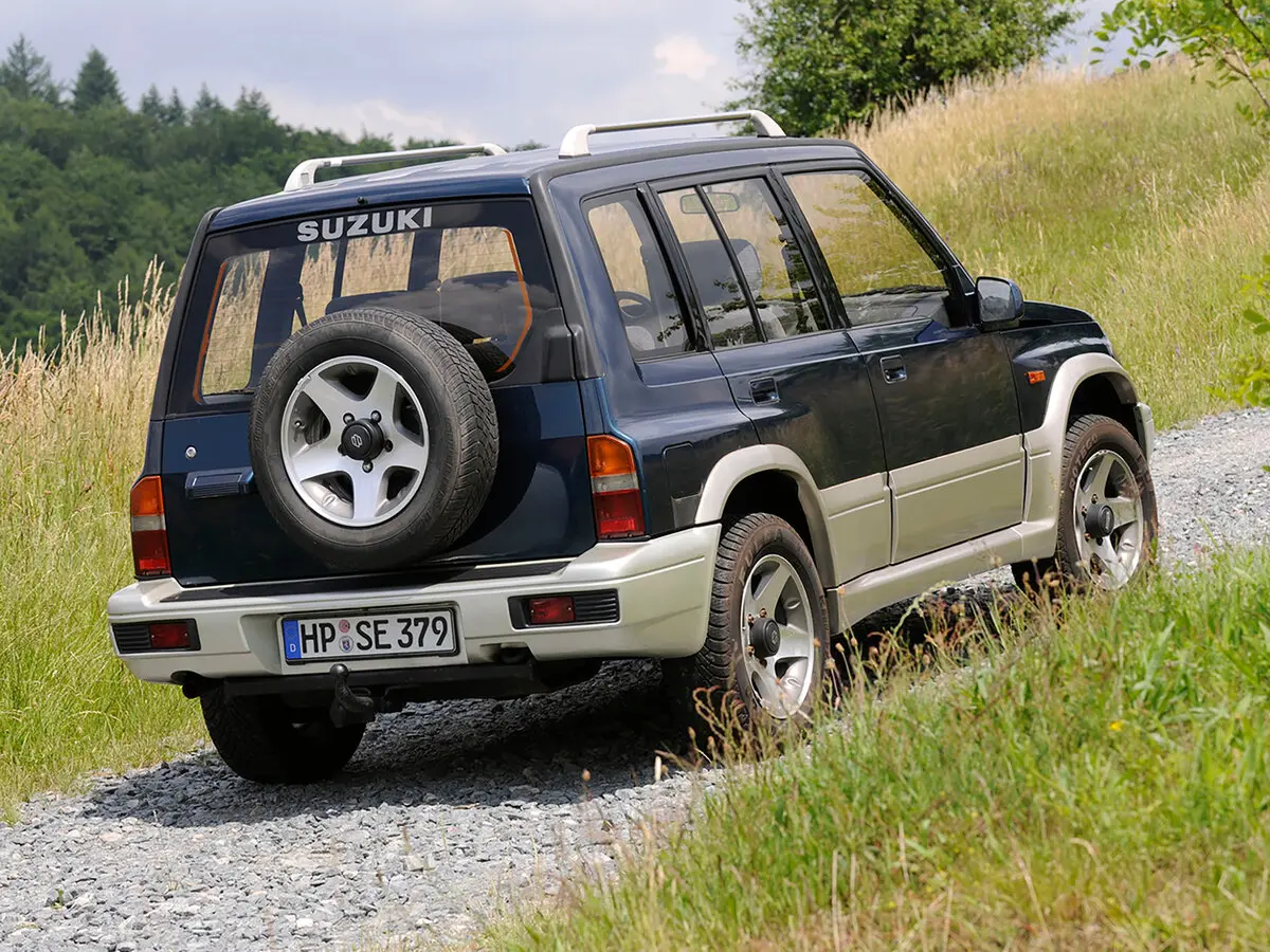 Suzuki Vitara I Внедорожник 5 дв. — сүрөт 4