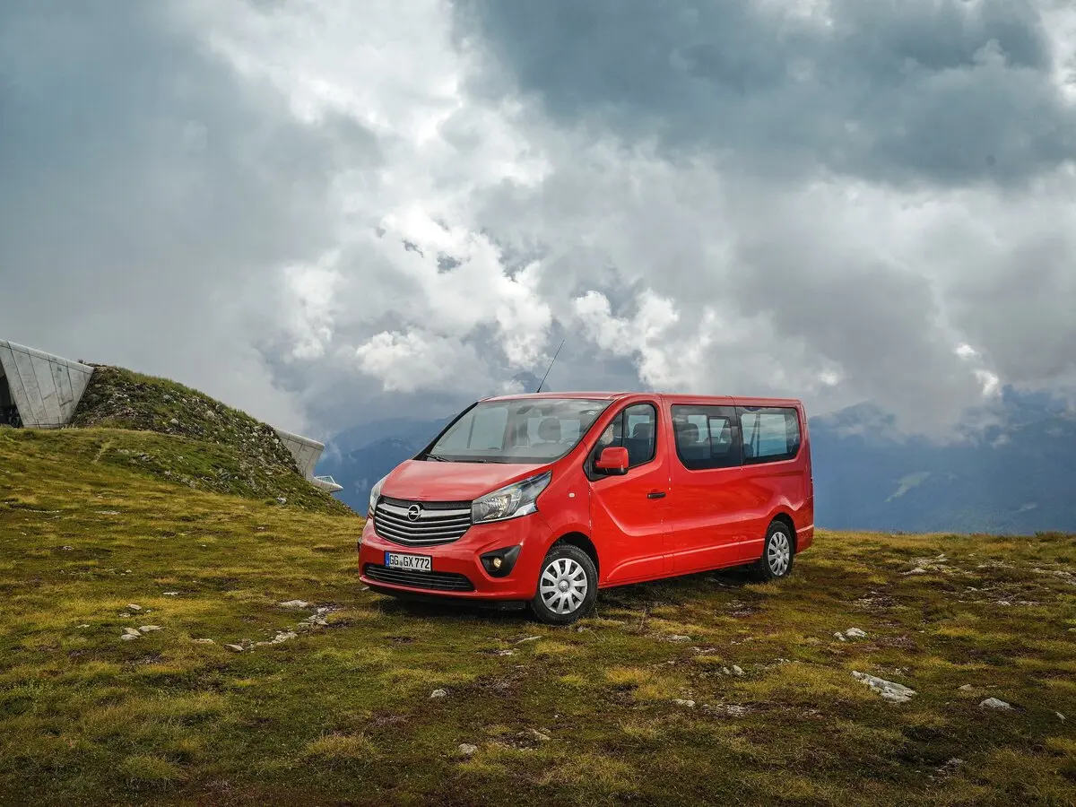 Opel Vivaro B Минивэн Long