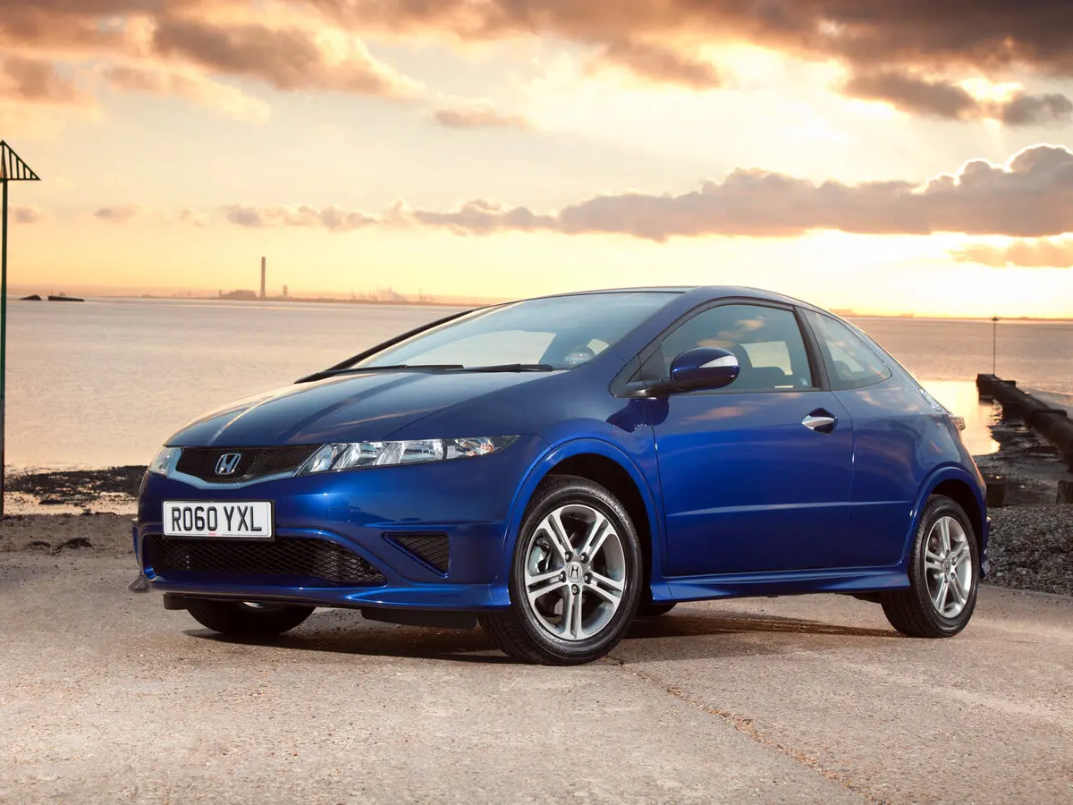 Honda Civic VIII Хэтчбек 3 дв.