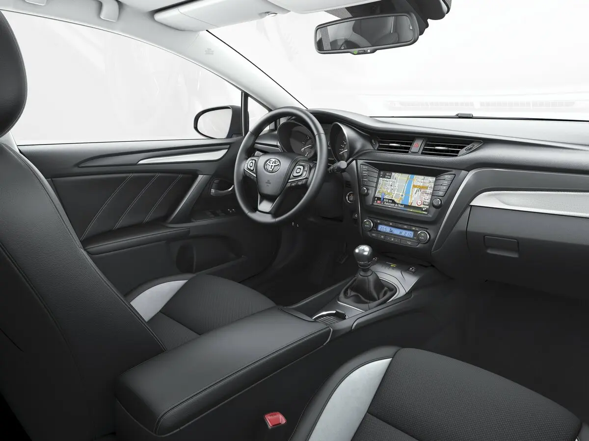 Toyota Avensis III Рестайлинг 2 Седан — сүрөт 7
