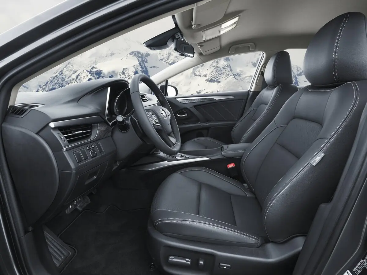 Toyota Avensis III Рестайлинг 2 Седан — сүрөт 8