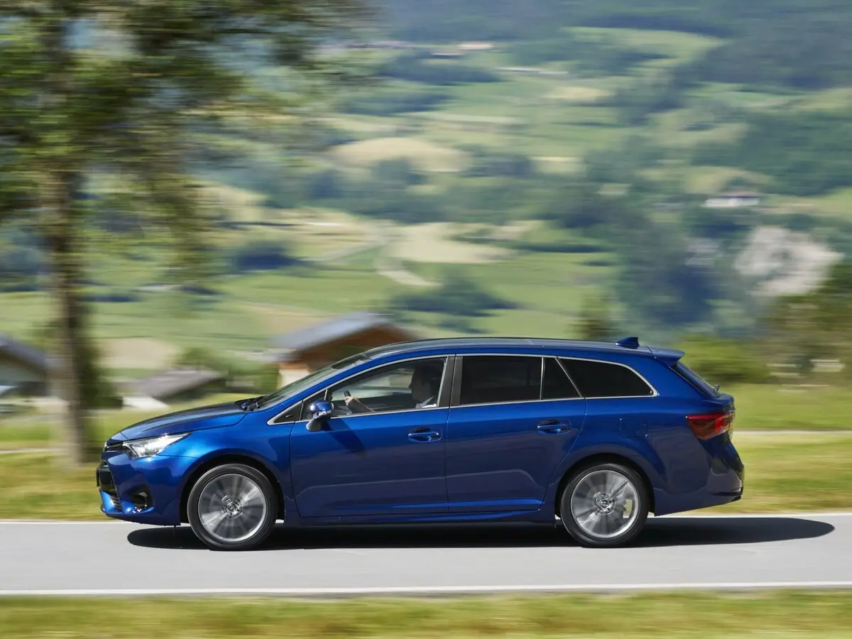 Toyota Avensis III Рестайлинг 2 Универсал 5 дв. — сүрөт 2