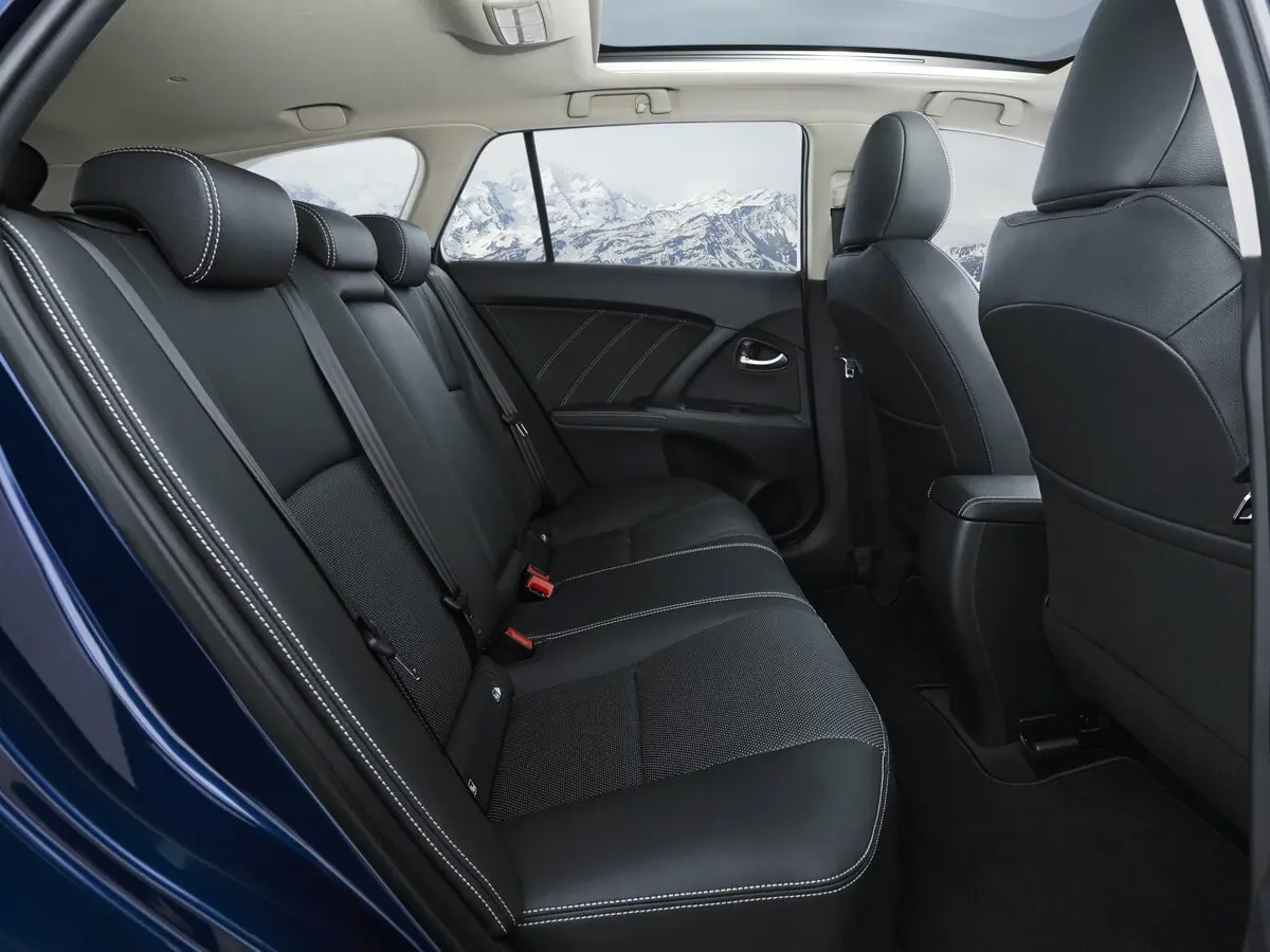 Toyota Avensis III Рестайлинг 2 Универсал 5 дв. — сүрөт 11