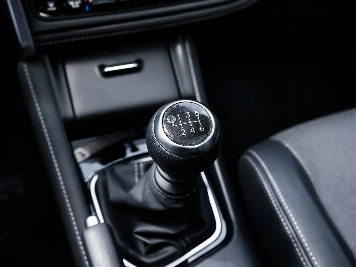 Toyota Auris II Рестайлинг Универсал 5 дв. — сүрөт 11
