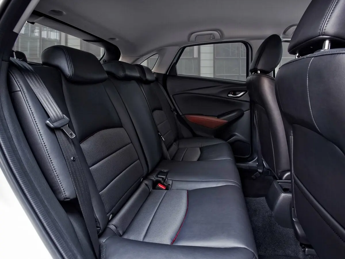 Mazda CX-3 I Внедорожник 5 дв. — 照片 11