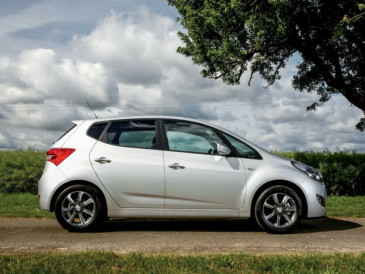 Hyundai ix20 I Рестайлинг Хэтчбек 5 дв. — сүрөт 2