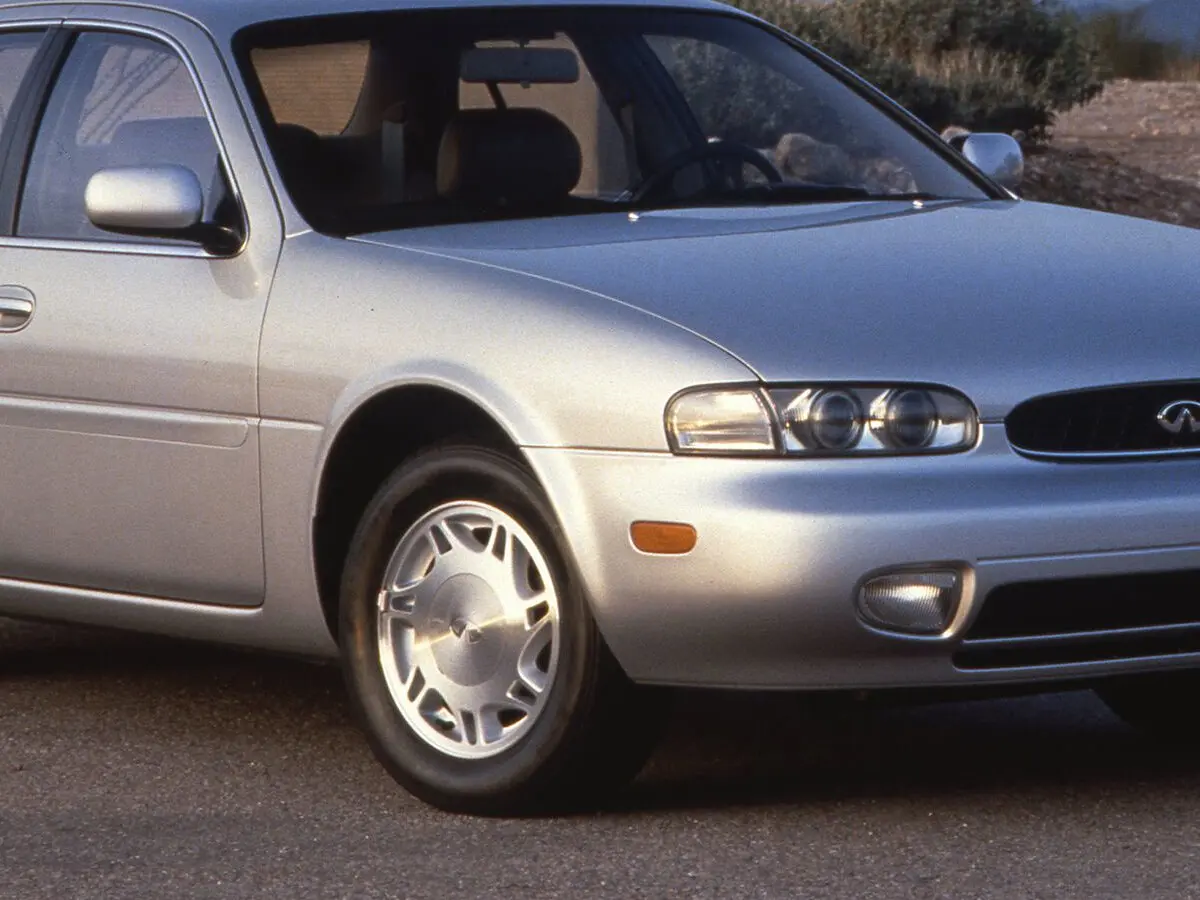 Infiniti J 1992 – 1997 Седан — сүрөт 6