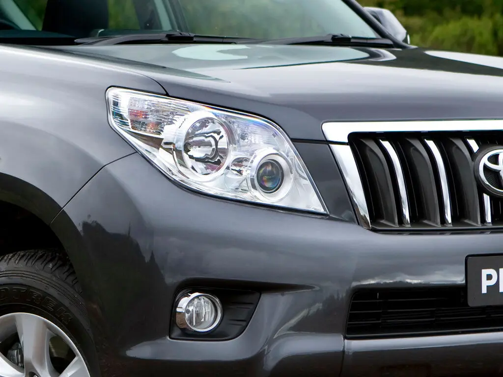 Toyota Land Cruiser Prado 150 Series Внедорожник 3 дв. — фото 7