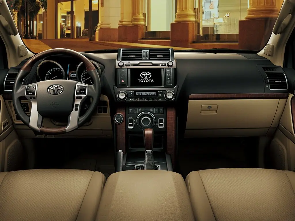 Toyota Land Cruiser Prado 150 Series Рестайлинг 1 Внедорожник 3 дв. — фото 4