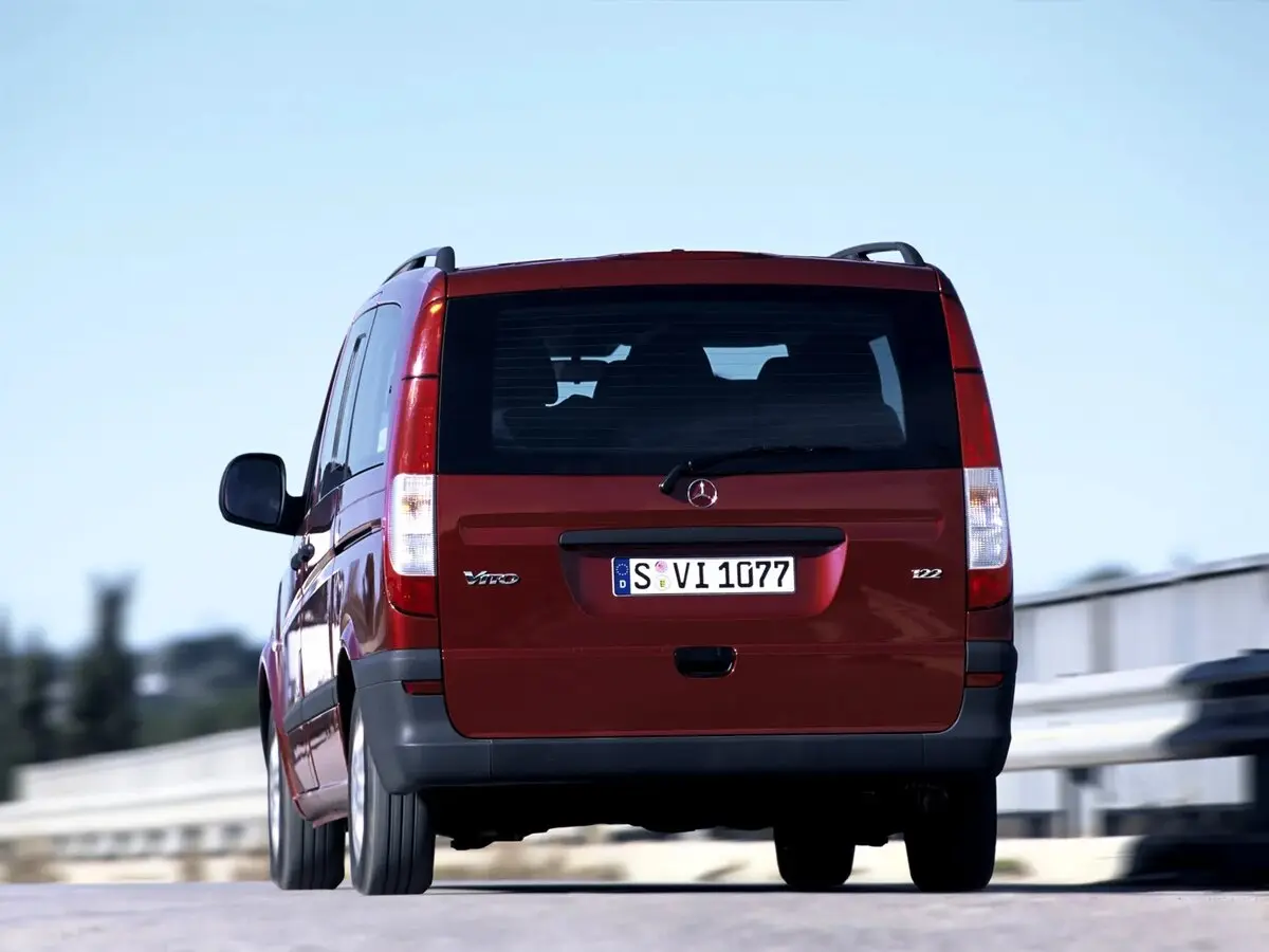 Mercedes-Benz Vito II (W639) Минивэн L1 — фото 2