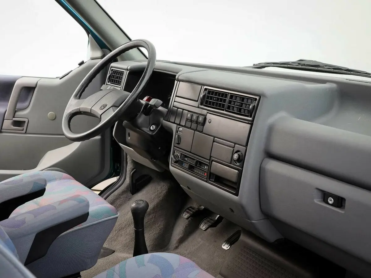 Volkswagen Transporter T4 Минивэн — сүрөт 4