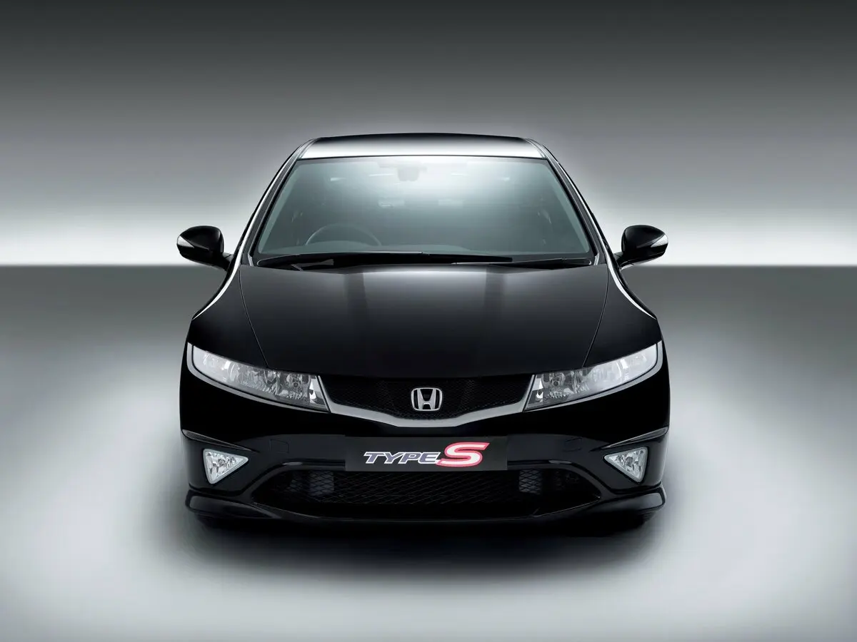 Honda Civic VIII Рестайлинг Хэтчбек 3 дв. — фото 3