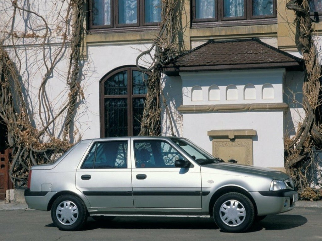 Dacia Solenza 2003 – 2005 Лифтбек — фото 2
