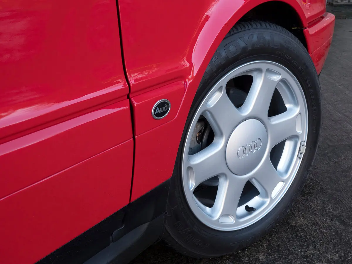 Audi S2 I Хэтчбек 3 дв. — сүрөт 8