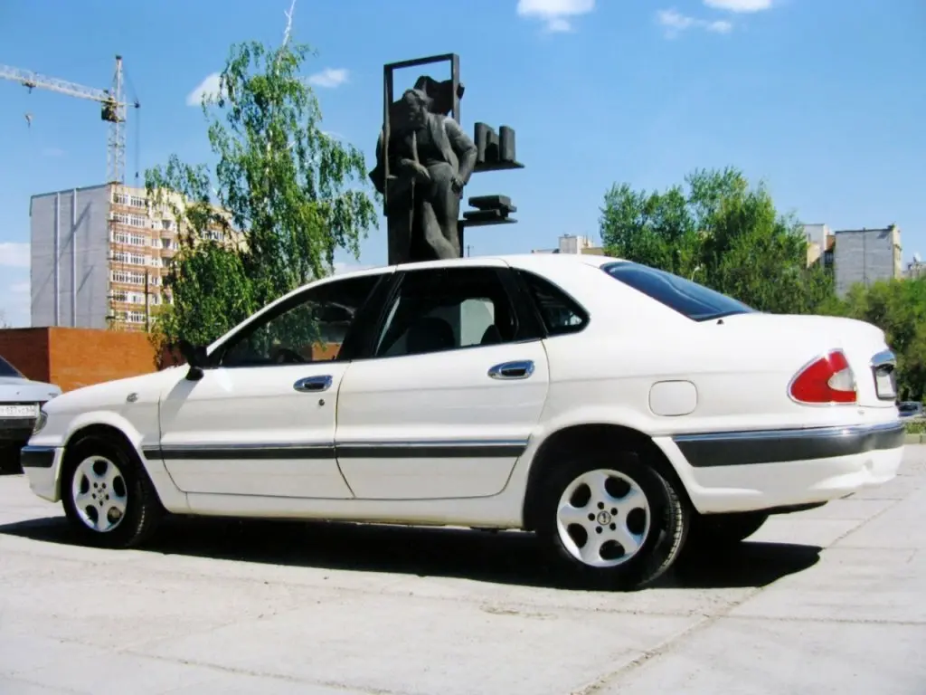 ГАЗ 3103 «Волга» 1997 – 1997 Седан — фото 4