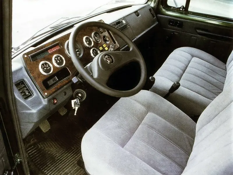 ГАЗ 2308 «Атаман» 1999 – 2001 Пикап Одинарная кабина — сүрөт 3