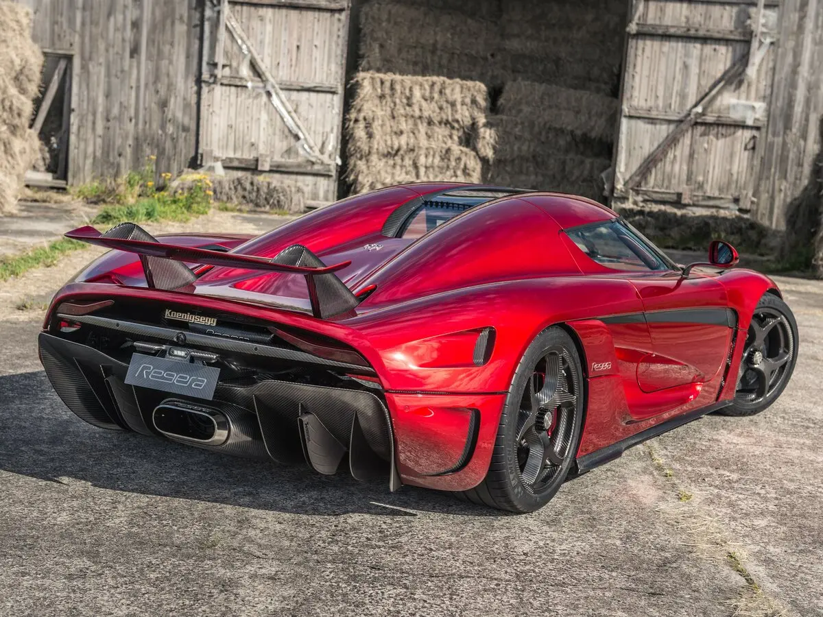 Koenigsegg Regera I Тарга — 照片 5