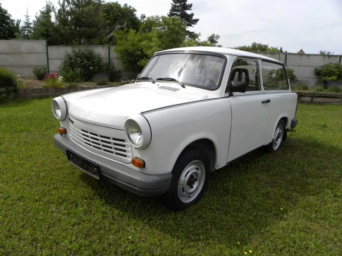 Trabant 1.1 1990 – 1991 Универсал 3 дв.