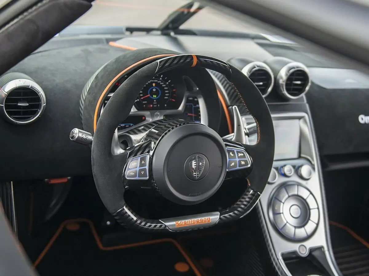 Koenigsegg One:1 2014 – 2014 Купе — 照片 8