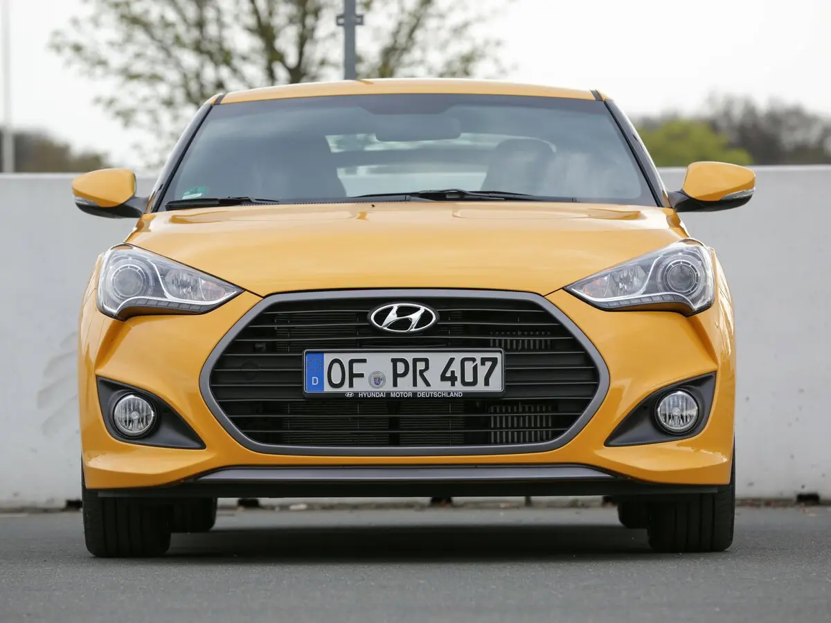Hyundai Veloster I Рестайлинг Хэтчбек 4 дв. — сүрөт 3